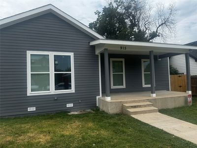 915 E Humbolt St, Fort Worth, TX, 76104
