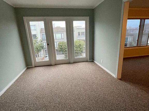 4th image of 54 Heather Ave
