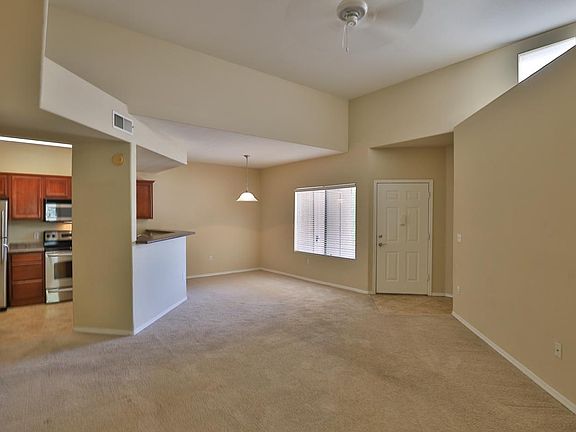 4th image of 17017 N 12th St Unit 2008