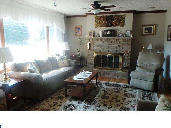 5th image of 539 Greenwood Dr
