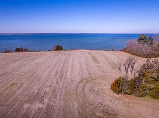 35 Courtney Rd, Lancaster, VA 22503