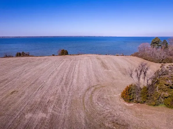 35 Courtney Rd, Lancaster, VA 22503