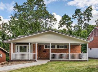 151 Gilmore Dr, Pittsburgh, PA