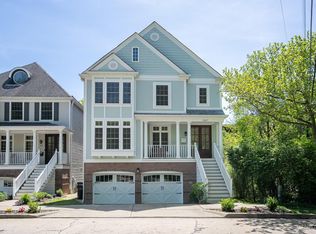3207 Golden Ave, Cincinnati, OH 45226