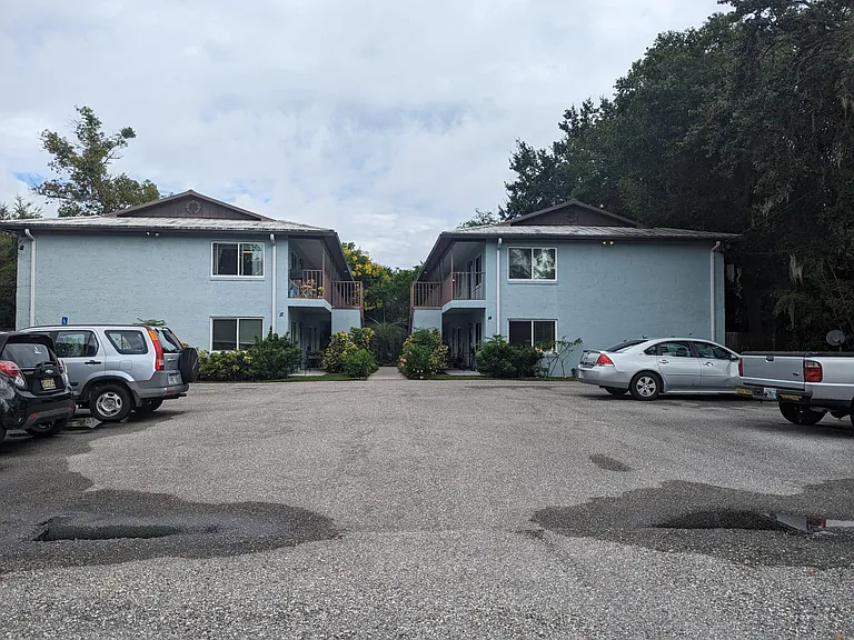 14 Fullerwood Dr — Photo 7