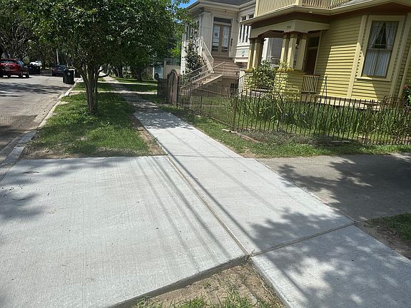 New concrete driveway