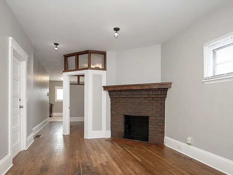 6915 Franklin Blvd Unit D — Photo 6