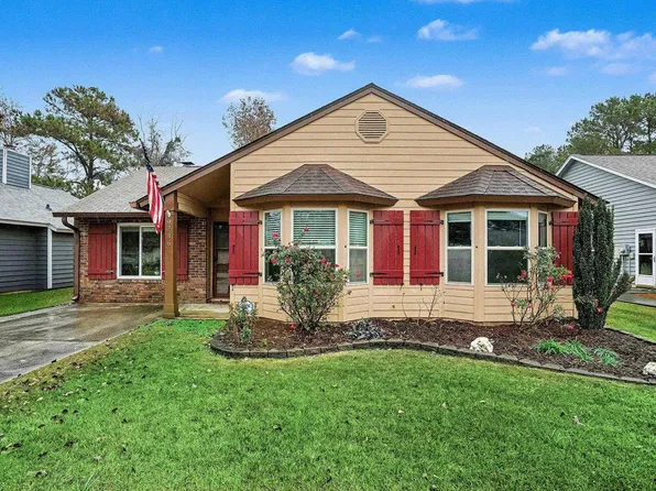 9736 Kings Grant Dr., Murrells Inlet, SC 29576