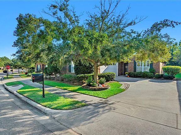 4th image of 6720 Somerby Ln