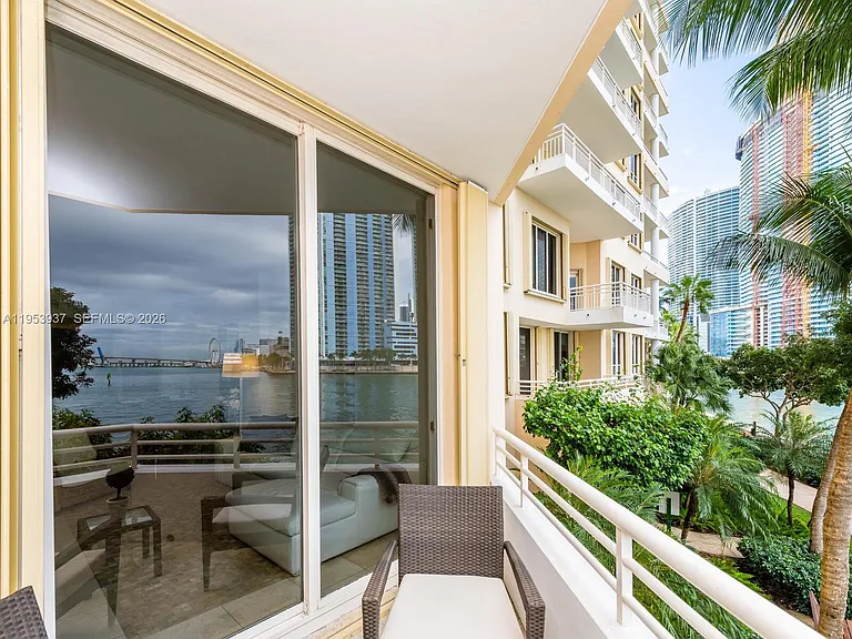888 Brickell Key Dr #210 — Photo 21