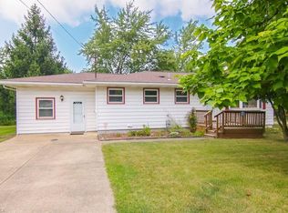 215 Highland Dr, Medina, OH 44256