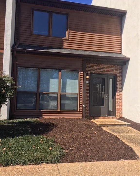 1st image of 161 Windsor Castle Dr APT C