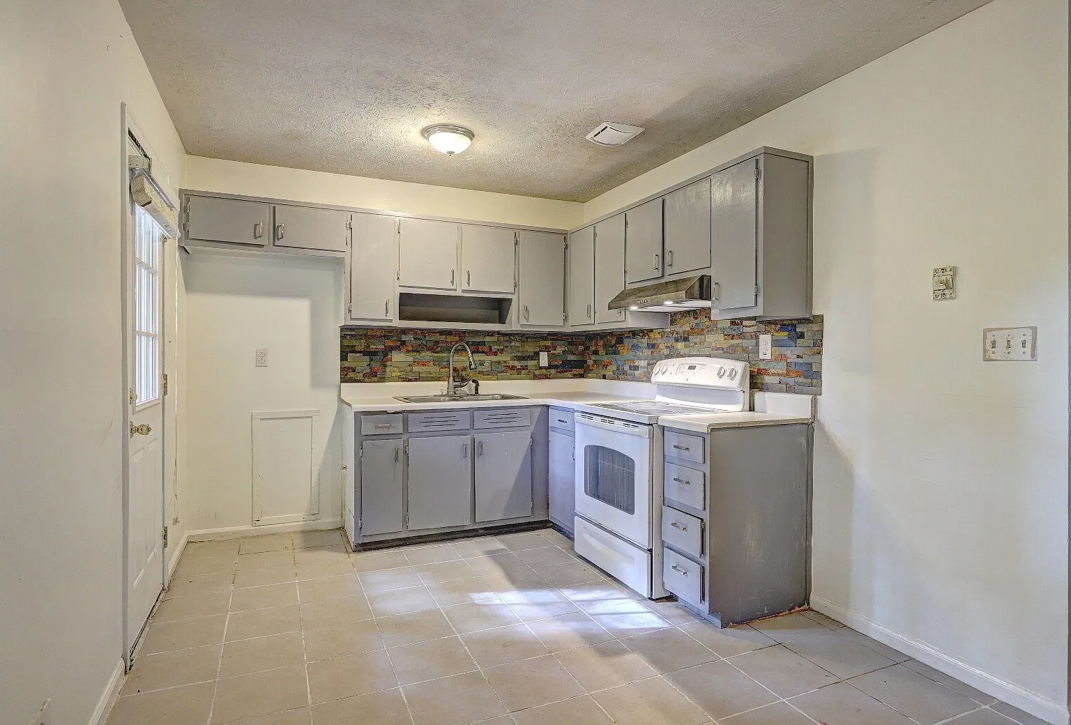 10084 Brass Ring Road - 24A — Photo 3