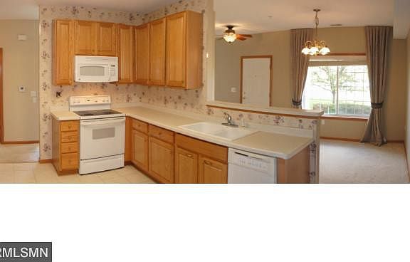 3rd image of 1240 Bergmann Dr