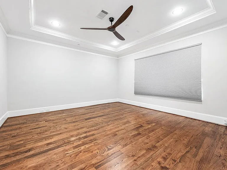 5733 Winsome Ln — Photo 19