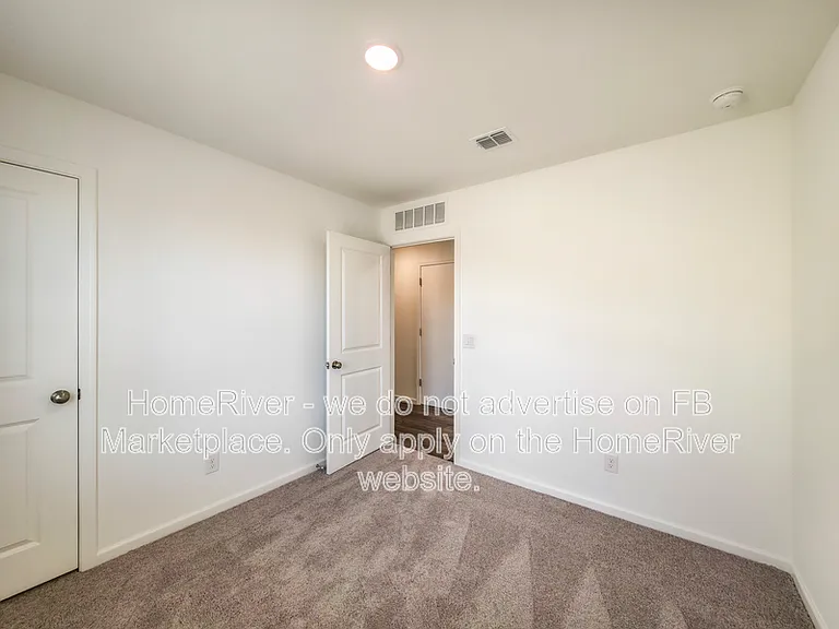 757 Dylan Ct — Photo 16