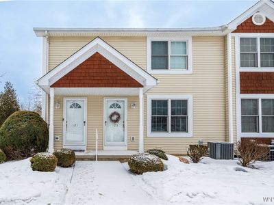 121 Olde Stone Ln, Lancaster, NY, 14086