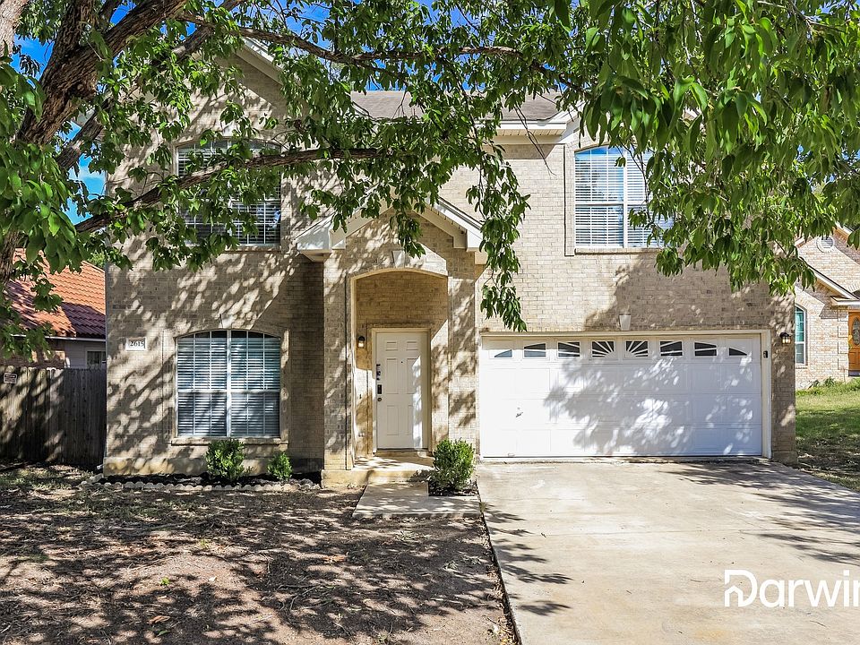 1st image of 2615 Adams Cir