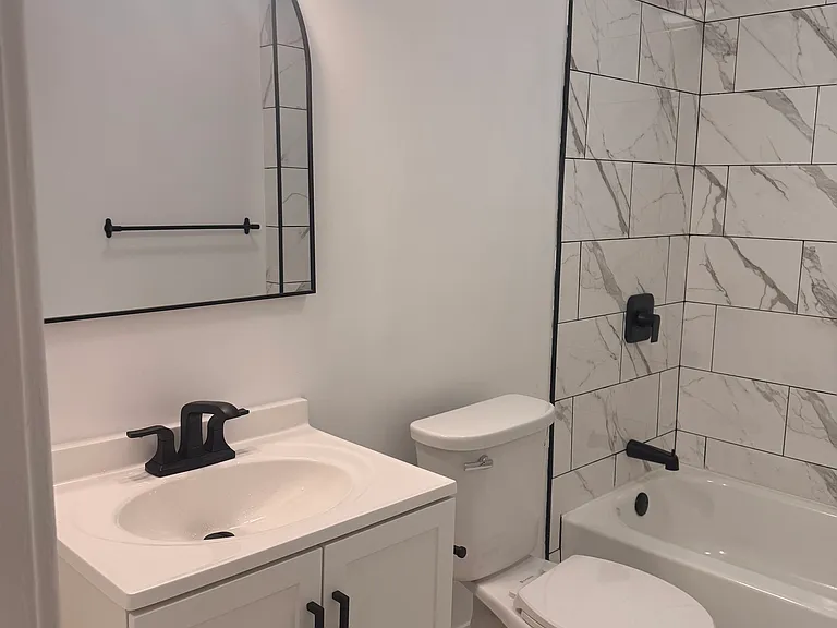 107 Bridgeport Ave #2 — Photo 22