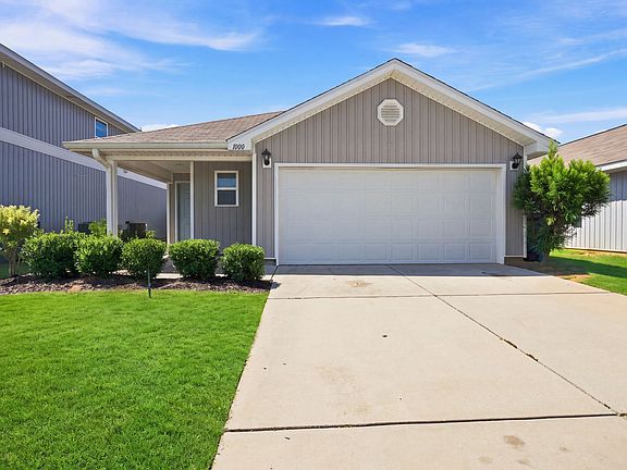 3rd image of 904 Shagbark Rd #3196727