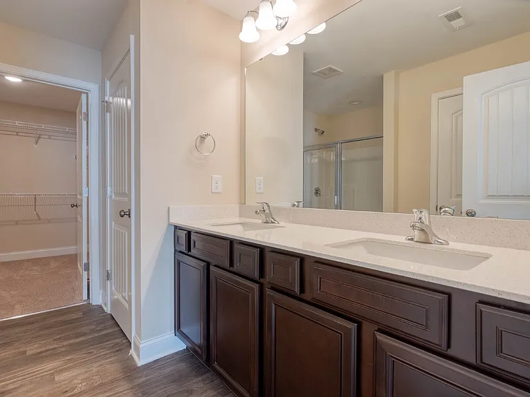 137 Princeton Hill Dr — Photo 19