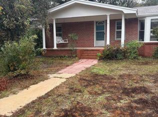 5246 Old River Rd, Baker, FL 32531