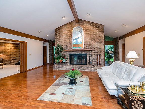 4th image of 6 Spyglass Dr