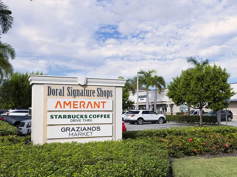 Camden Doral Villas — Photo 22