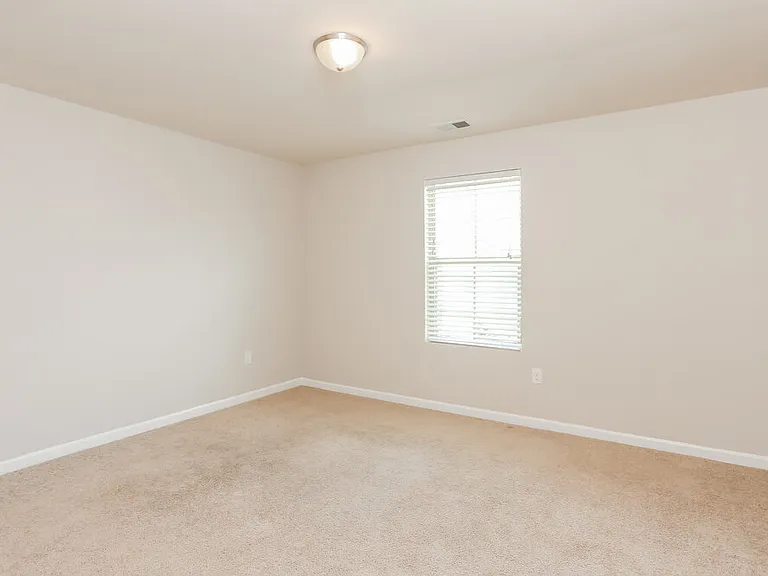 516 Overo Dr — Photo 12