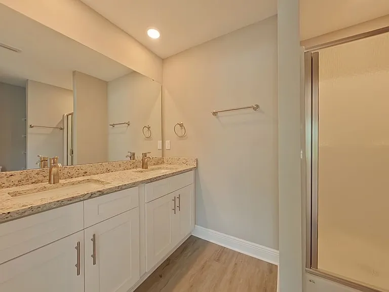 840 Fairview Dr — Photo 14