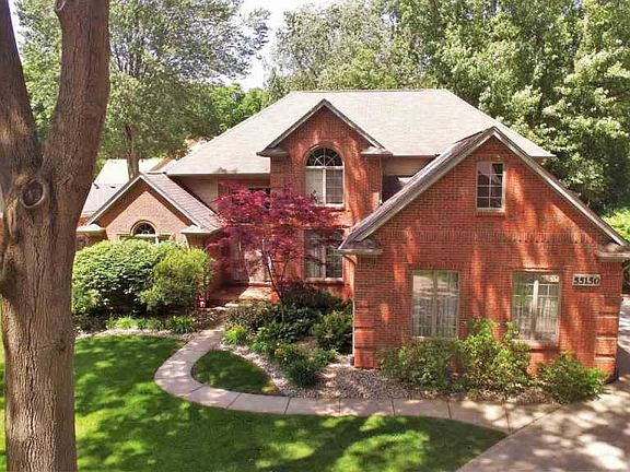 2nd image of 55150 Hagen Dr