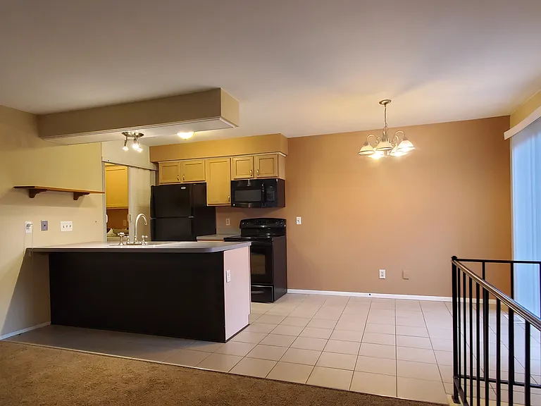 247 Aqueduct Dr — Photo 6