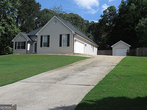 2nd image of 300 Rampart St