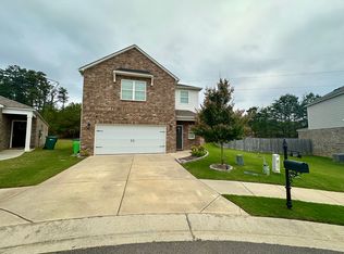 697 Johnnys Cv, Leeds, AL 35094