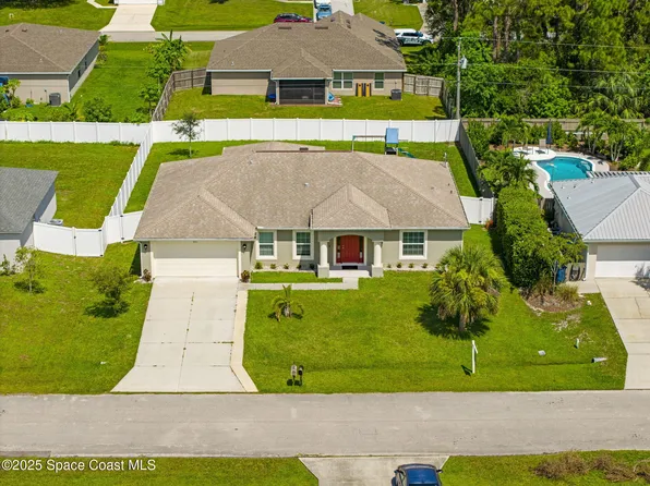 971 Aurelia Ave SE, Palm Bay, FL 32909