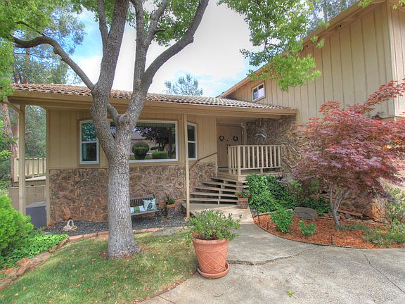 2nd image of 3614 Eagle View Dr