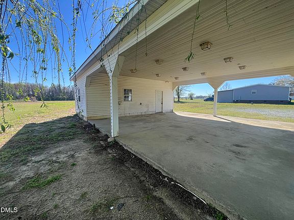 5th image of 3956 Roanoke Rd Lot 8