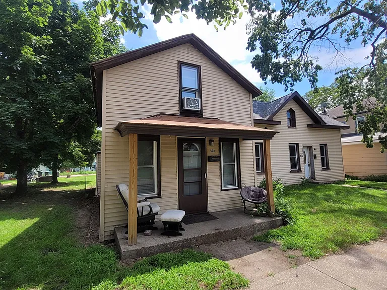 508 Avon St — Photo 9
