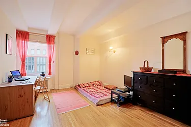 Rented by Brown Harris Stevens