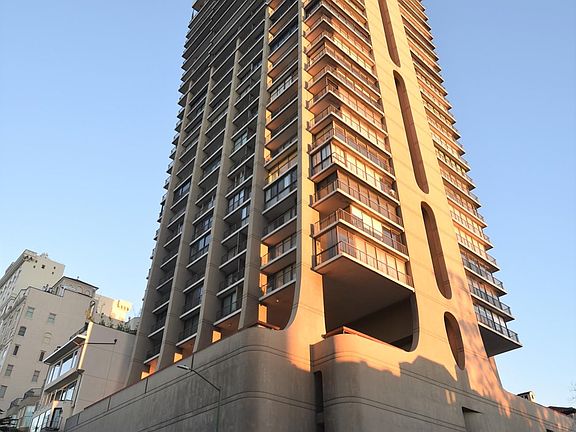 2nd image of 999 Green St APT 1504