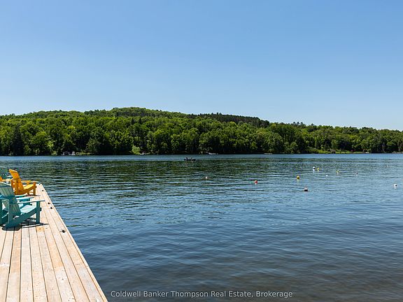 4th image of 25 Pen Lake Point Rd #422