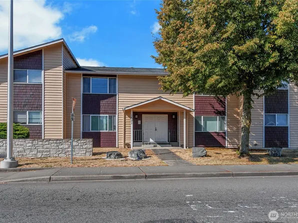 1601 Norpoint Way NE, Tacoma, WA 98422