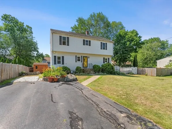 42 Dewey Ave, Brockton, MA 02301