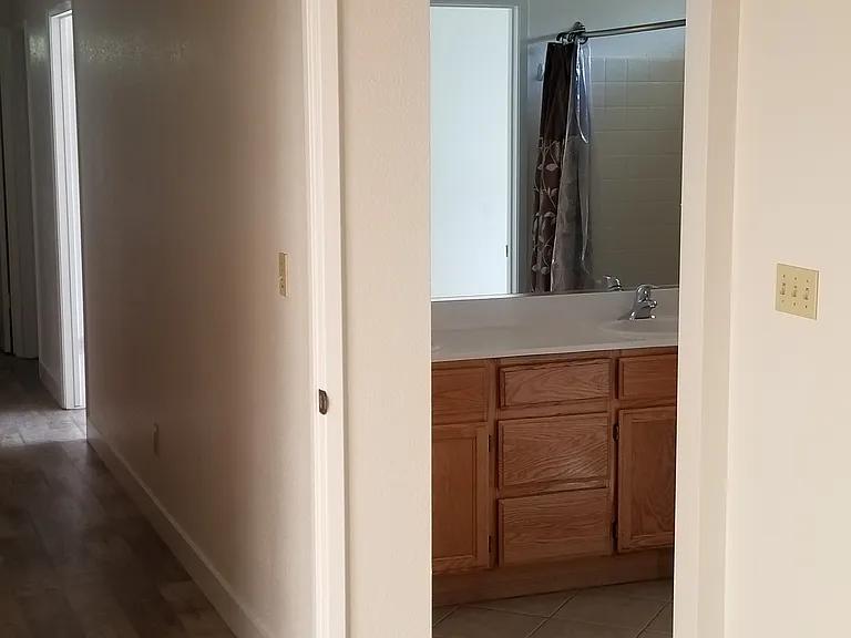 3067 Carey Ln — Photo 4