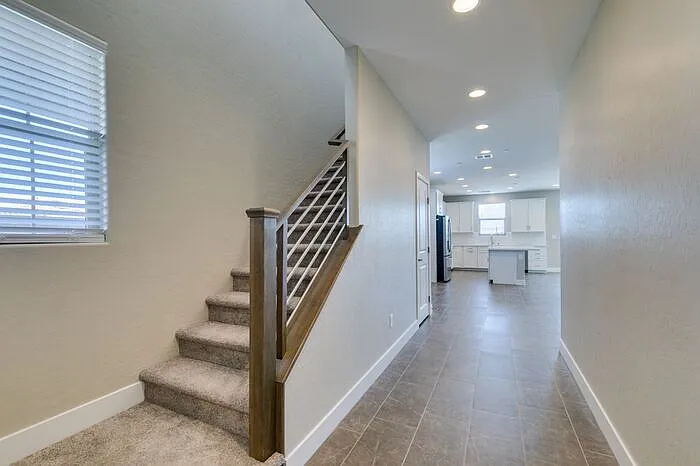 11803 River Hawk Ave — Photo 3