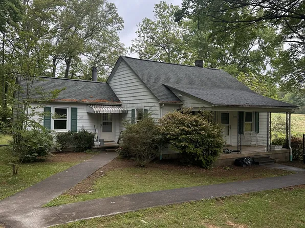 5256 Irish Rd, Chatham, VA 24531