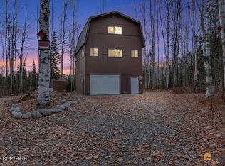 49725 S Silver Salmon Dr, Wasilla, AK 99688