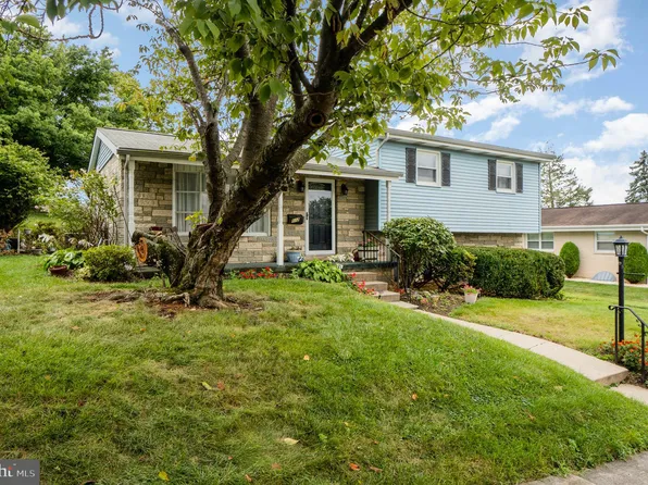 512 Beech Ave, Hershey, PA 17033