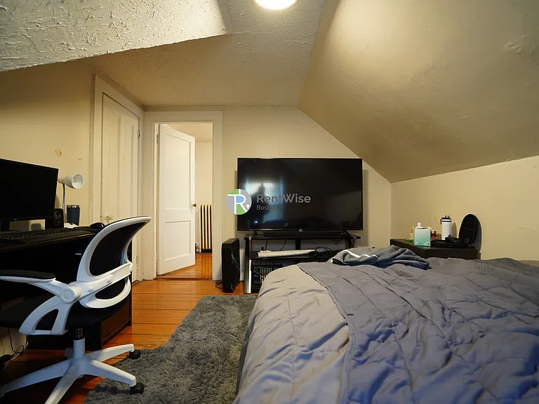 25 Pratt St #2 — Photo 12