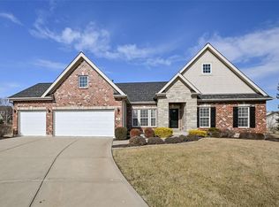 307 Ashberry Place Ct, Lake Saint Louis, MO 63367